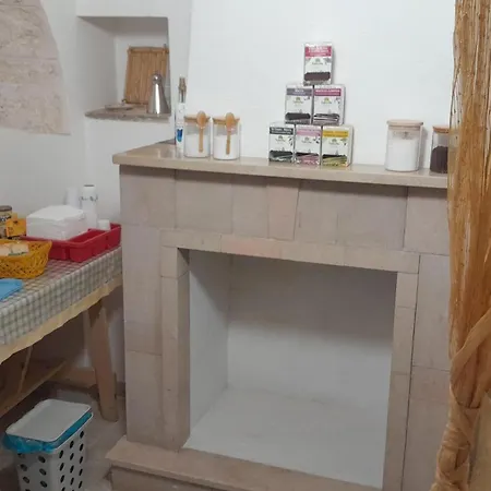 Trullo Il Giglio Cisternino
