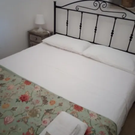 Lägenhet Trullo Il Giglio